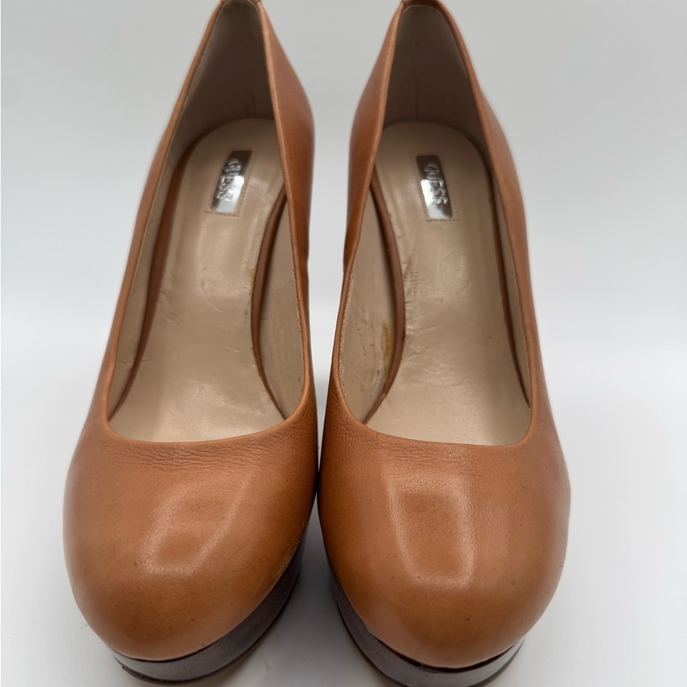 Guess Elegant Tan Leather Women's Pumps size 9.5
